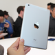 Image for article titled iPad Air 2 and iPad Mini 3 Hands-On: One Of These Tablets Feels Awesome